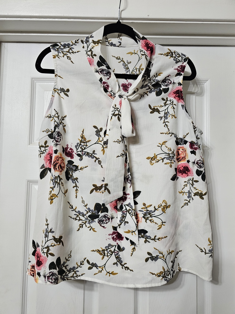 Floral Tie-Neck Sleeveless Blouse - White with Pink & Rose